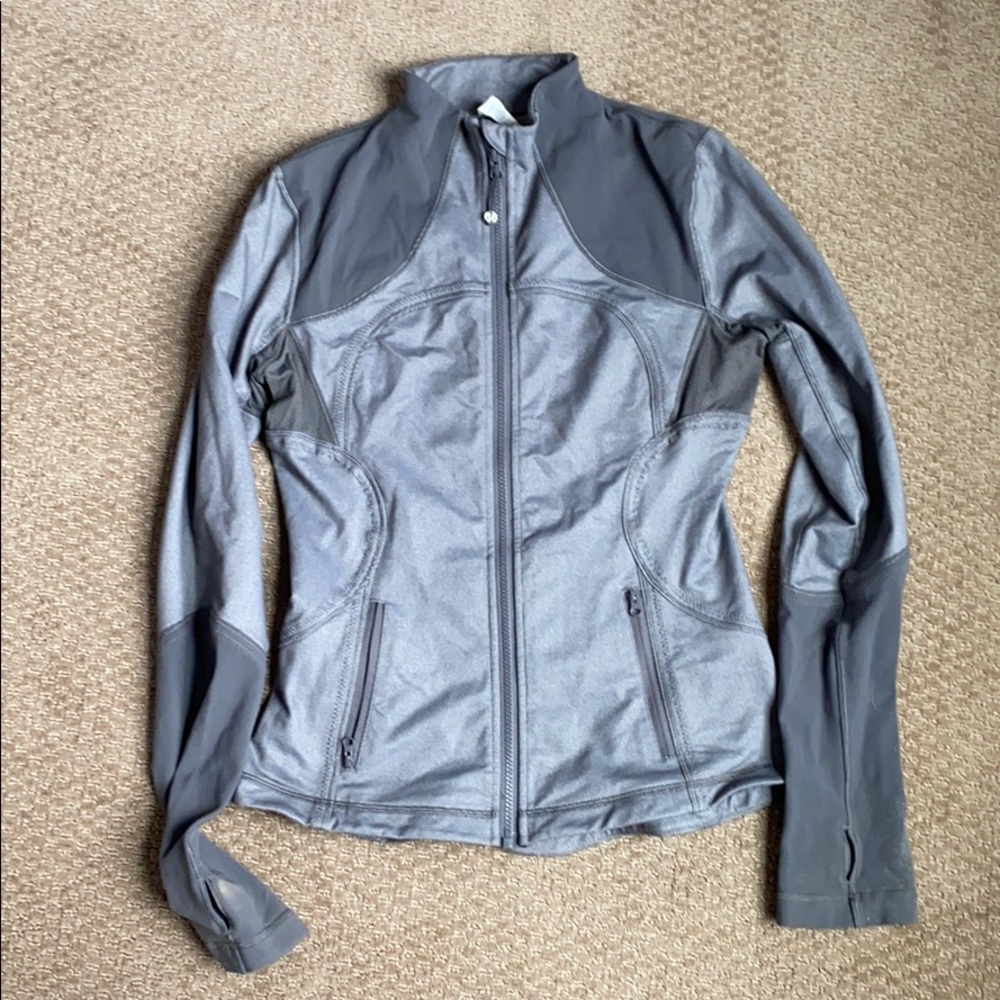 Lululemon grey jacket